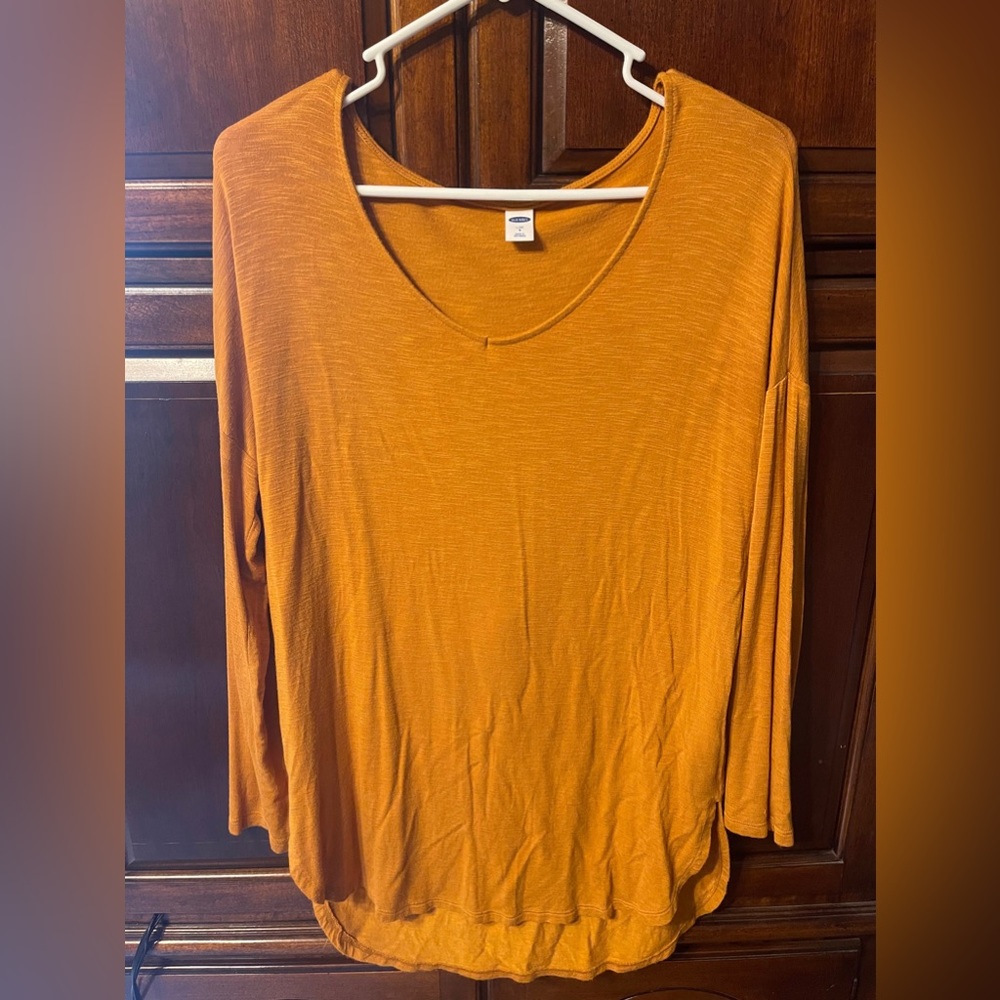 Women’s Old Navy 3/4 sleeve shirt/ Worn once